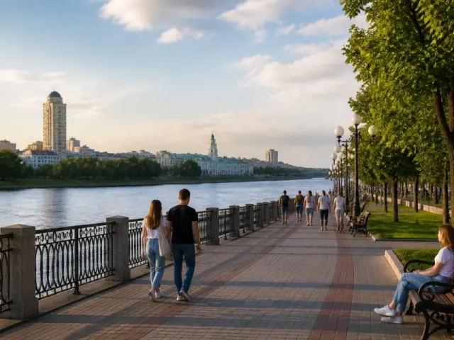 Walk along the Sozh river embankment - Homyel'