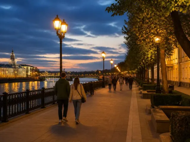 Evening walk through lit streets - Homyel'